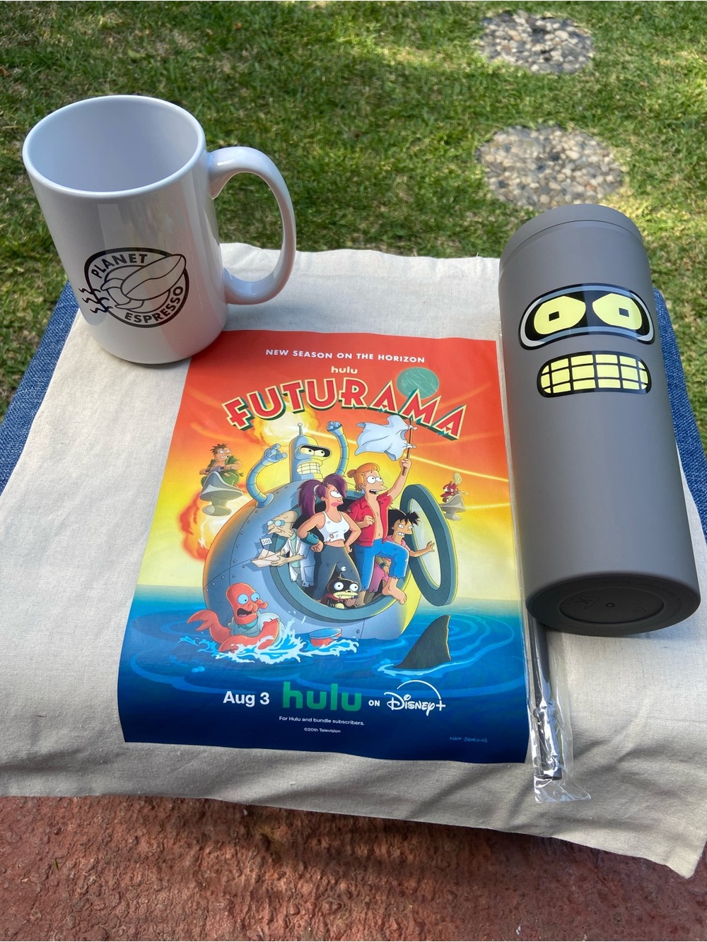 Futurama Tote + Mug + Water Bottle & Straw Exclusive Hulu/Disney Premiere